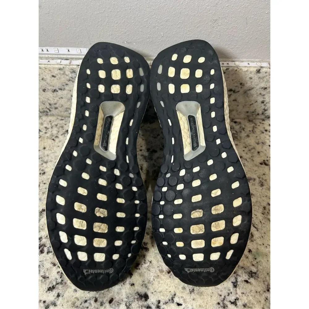 Adidas Womens Ultra Boost BB6149 Black Running Shoes Sneakers Size 9 - Picture 6 of 9